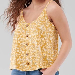 Host Pick🥳 Hollister Yellow Button front tank top
